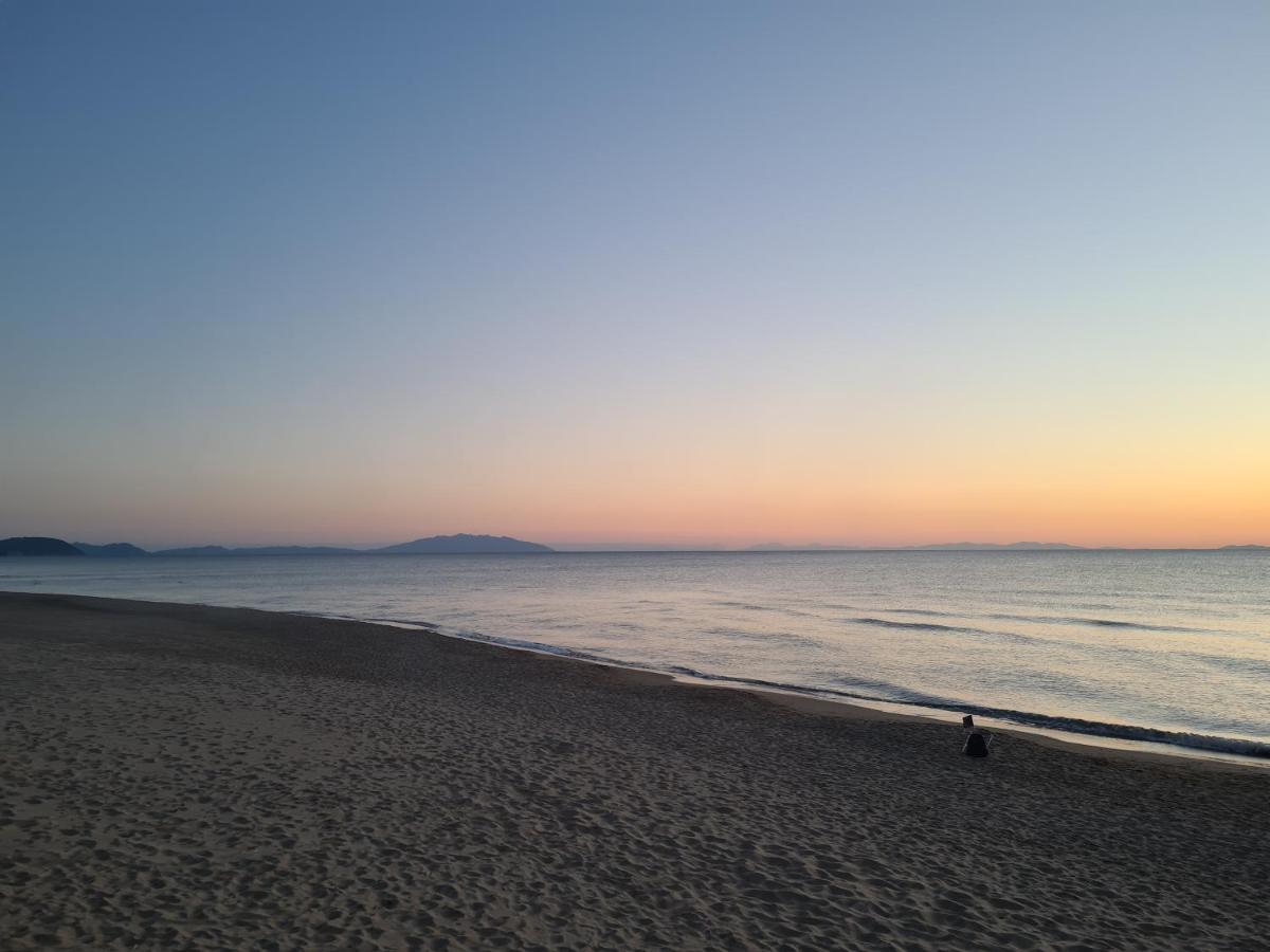 Il Giglio Lägenhet San Vincenzo Exteriör bild